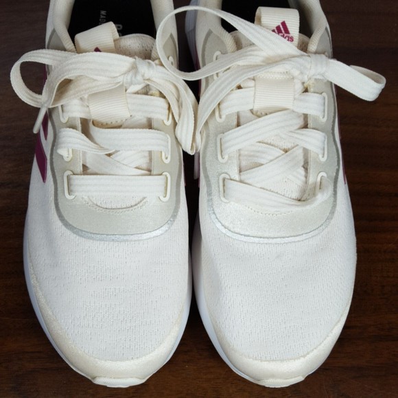 Adidas Womens QT Racer FY5679 Off White Running Shoes Sneakers Sz 7 EUC - Picture 4 of 10